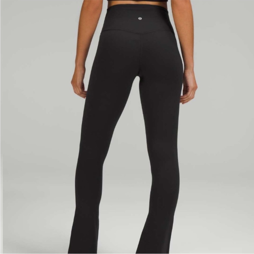 Lululemon Align High-Rise Mini Flare Pant 32" Black Womens Size 6 - Picture 2 of 6